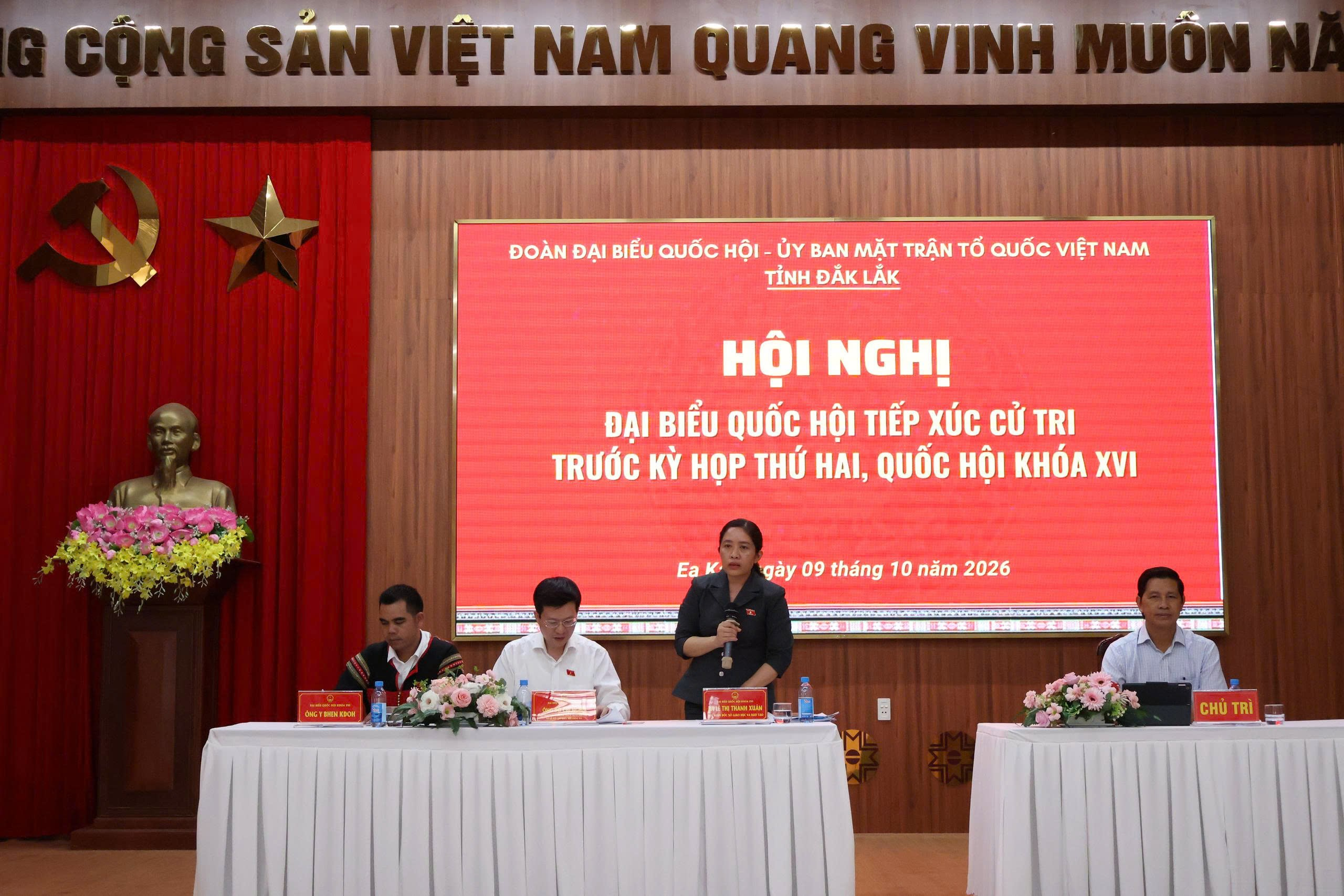 Cử tri các phường Thành Nhất, Ea Kao và xã Hòa Phú dành nhiều quan tâm đến lĩnh vực giáo dục, đào tạo